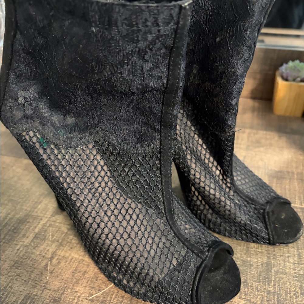 Chinese Laundry Black Lace Booties